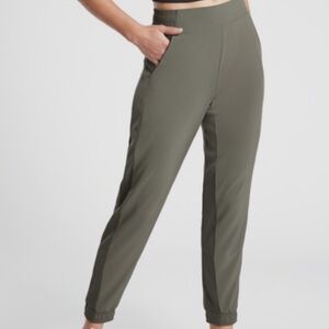 Athleta Brooklyn Jogger-Mountain Olive